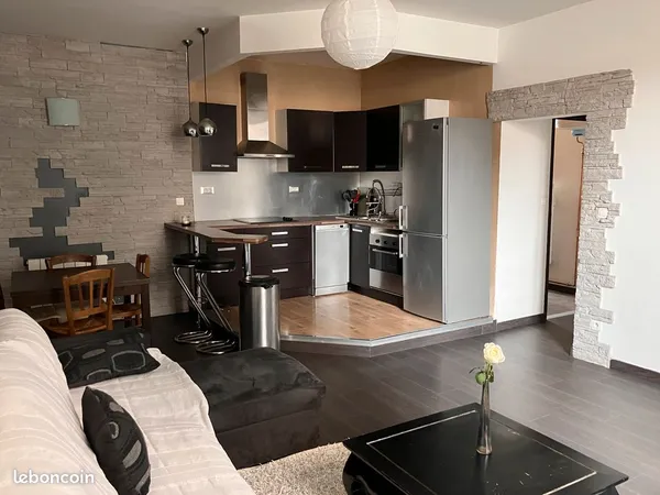 Appartement F2 meublé étudiant centre 