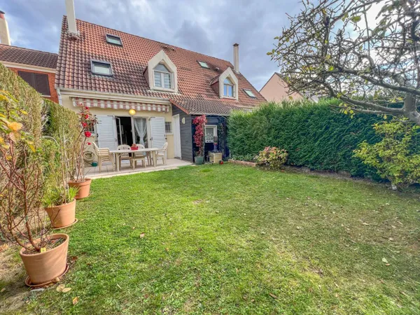 Maison 6 pièces 101 m² 