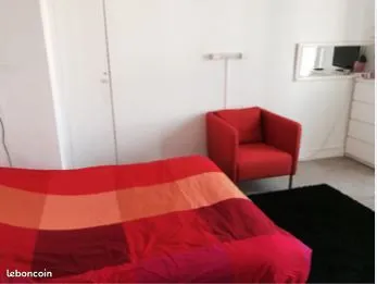 Studio meublé hyper centre 