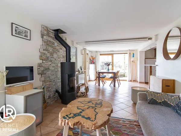 Maison 6 pièces 160 m² 