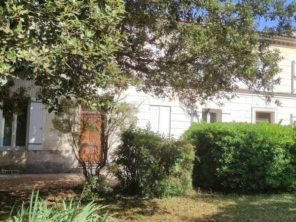 Maison 5 pièces 430 m² 