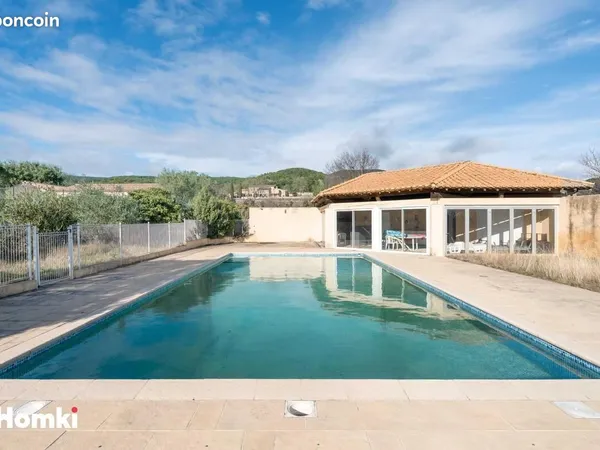Propriété 7 pièces 500 m² 