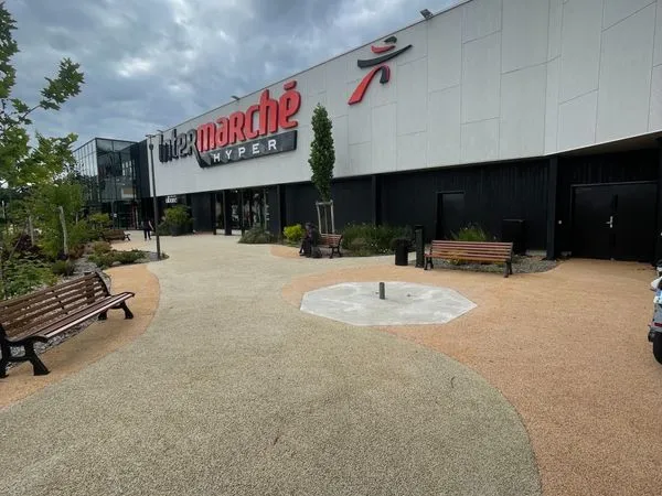 Local 150 m² Louviers 