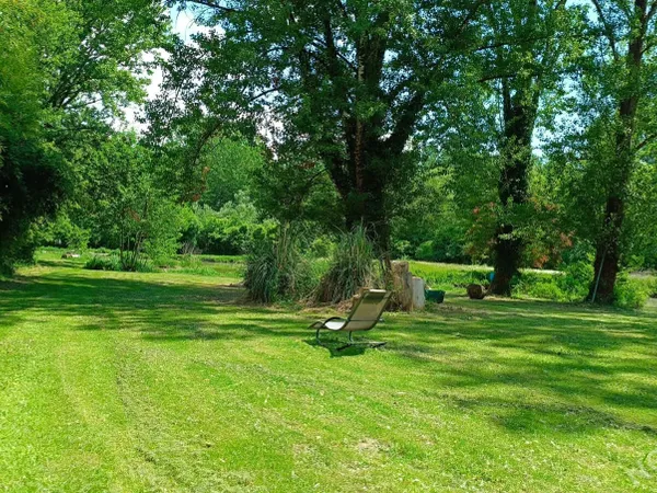 Terrain Lembras 11645 m2 