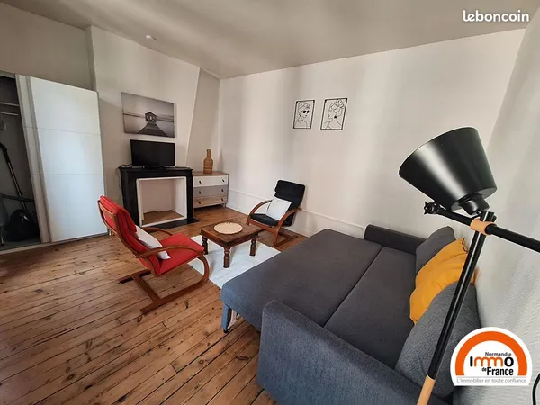 Studio 1 pièce 33 m² 