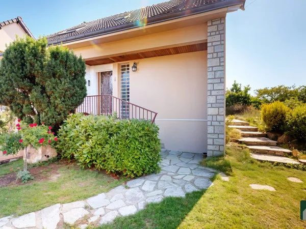 MAISON SUR SOUS SOL TOTAL LUISANT 