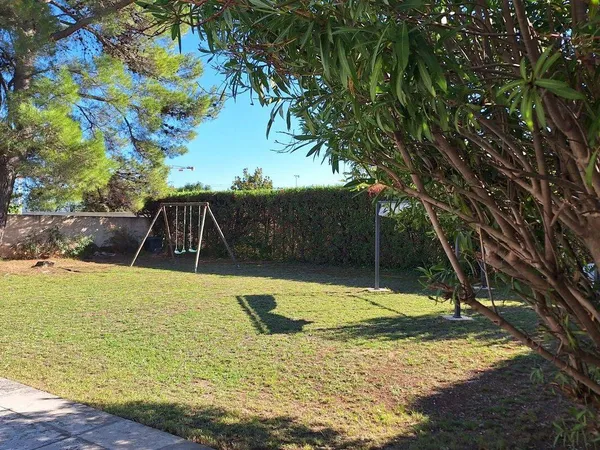 Terrain 340 m² 