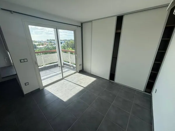 Studio 1 pièce 23 m² 