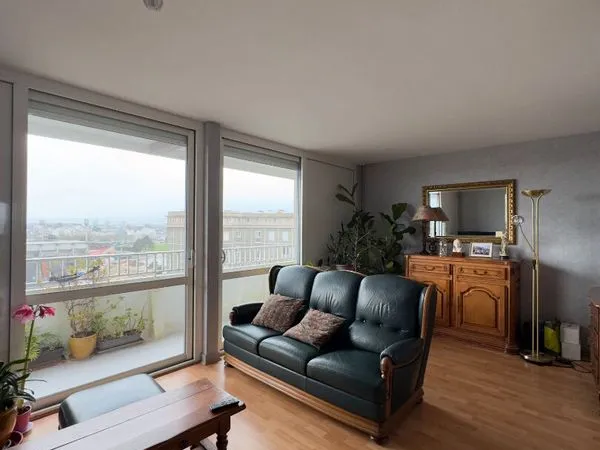 Appartement 4 pièces 83 m² 