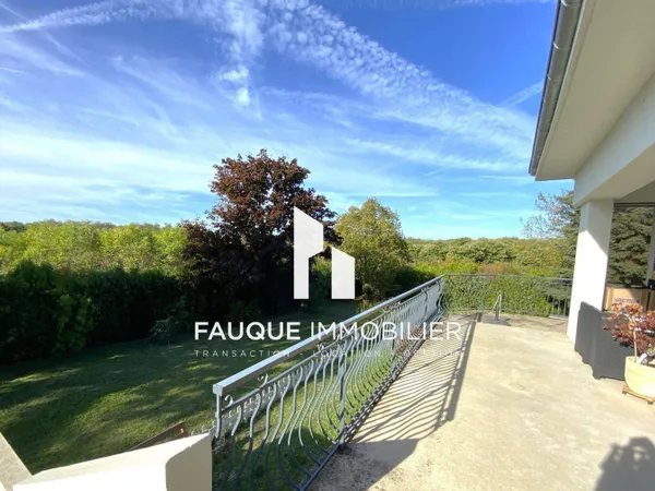 Appartement 4 pièces 103 m² 