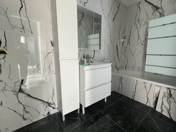Appartement 5 pièces 85 m² 