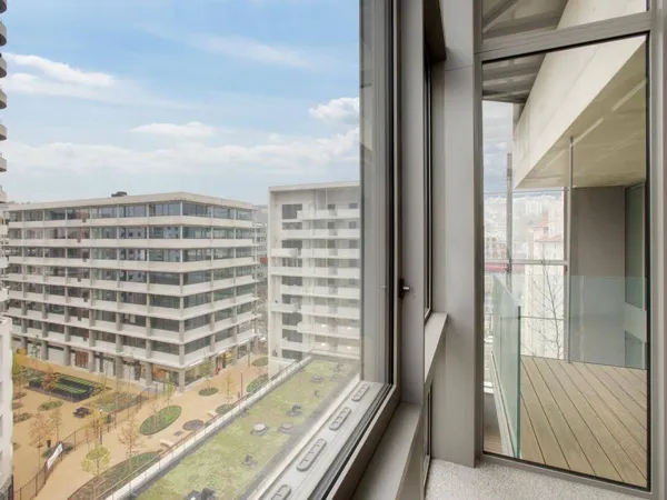 Bureaux 547 m² 