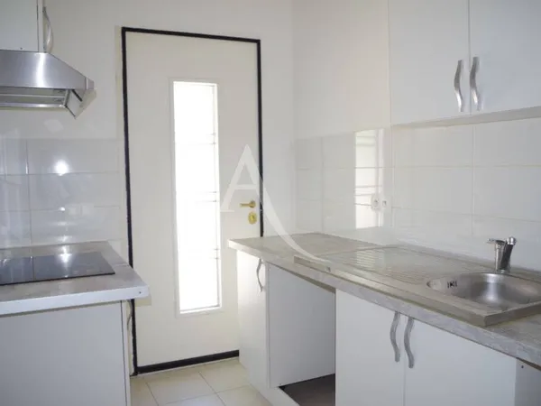 Appartement 1 pièce 28 m² 