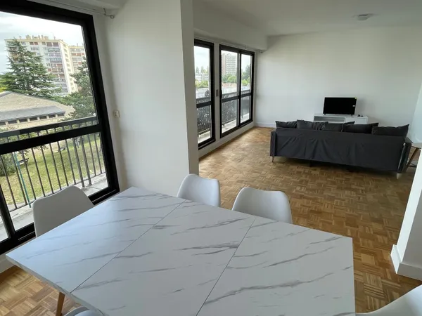 Appartement 4 pièces 91 m² 
