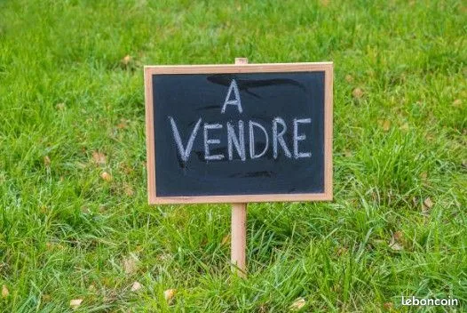 Terrain 550 m² Labastide Clermont 