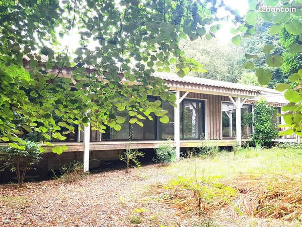MAISON BBC 106 m2 de 2012 et batis annexes 