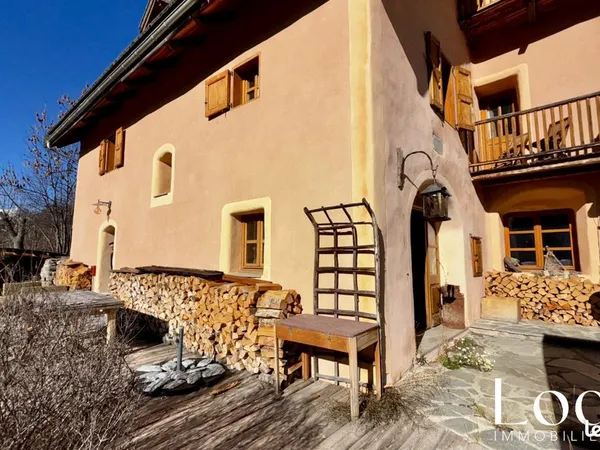 Maison 12 pièces 400 m² 