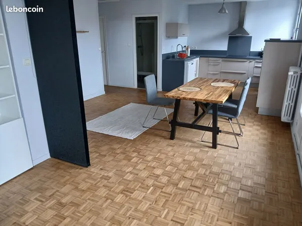 [Location] T2 57m2 meublé 