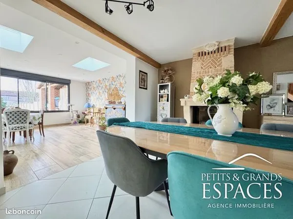 Maison 6 pièces 133 m² 