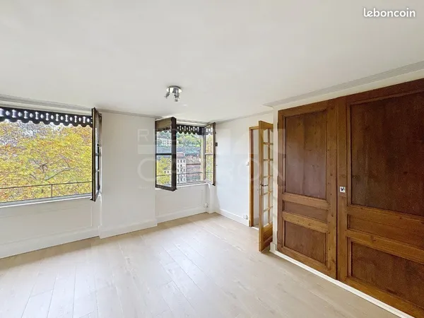 Appartement 3 pièces 94 m² 