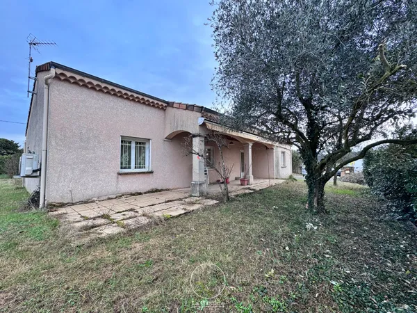 Maison 5 pièces d'environ 165 m2 à Montboucher-sur-Jabron 