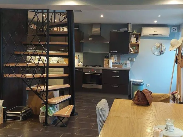 Bureaux 3 pièces 99 m² 
