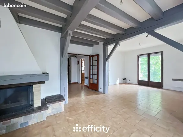 Maison 8 pièces 136 m² 
