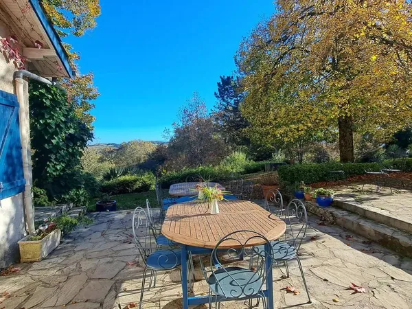 Maison 9 pièces 370 m² 