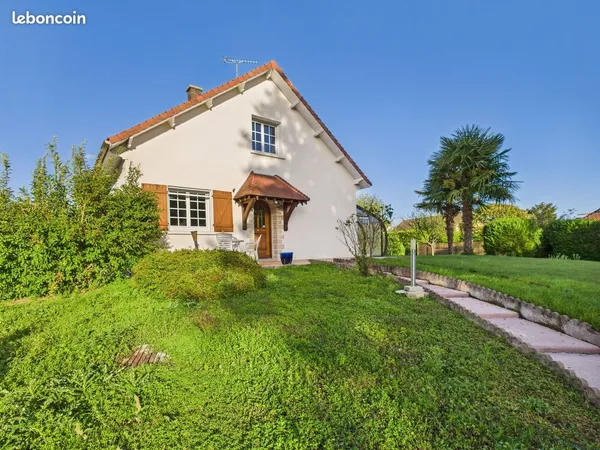 Propriété 6 pièces 140 m² 