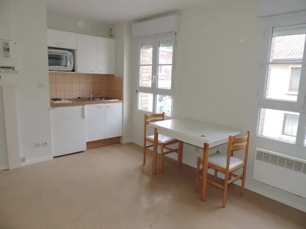 Appartement à louer à CALAIS (62100). 