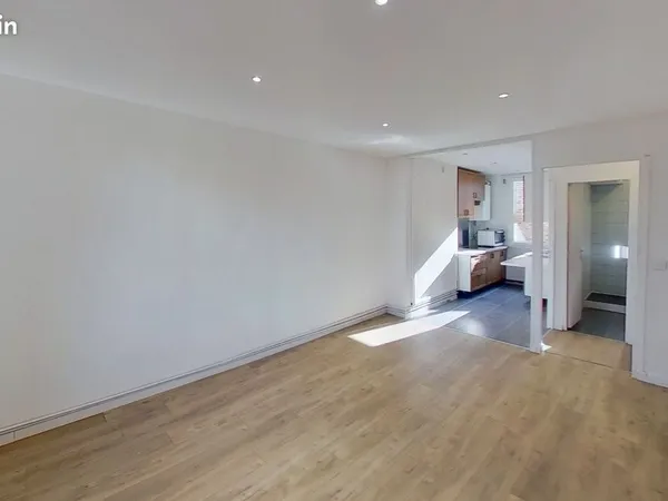 Appartement 4 pièces 69 m² 