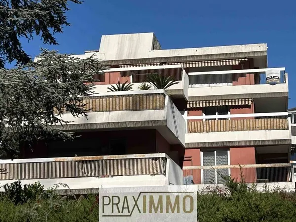 Appartement 3 pièces 81 m² 