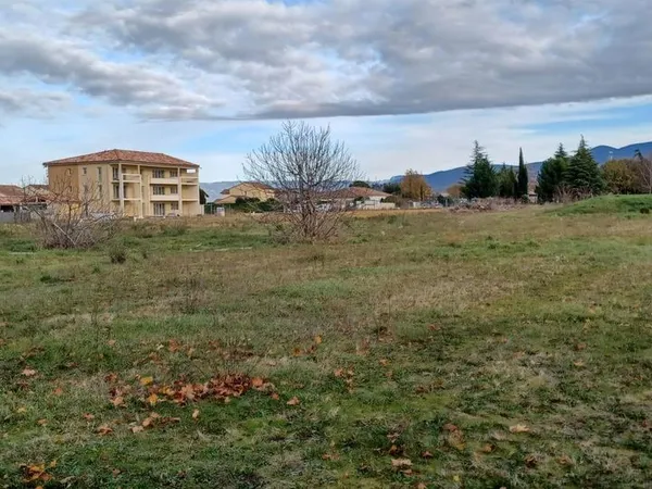 Terrain 404 m² Chatuzange Le Goubet 