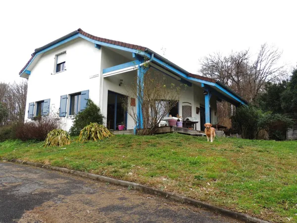 Maison 9 pièces 170 m² 