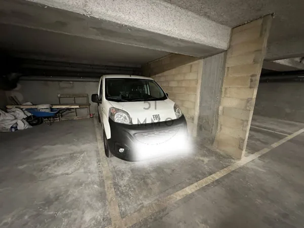 Parking 26 m² 