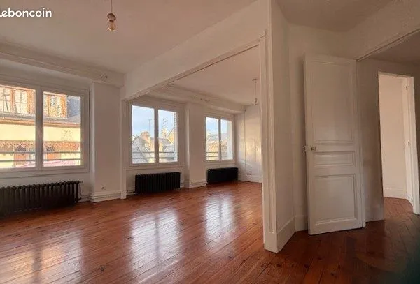 Appartement 2 pièces 66 m² 