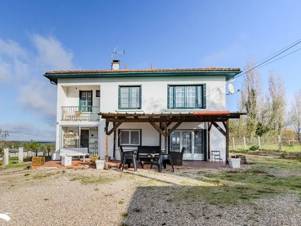 Maison 6 pièces 135 m² 