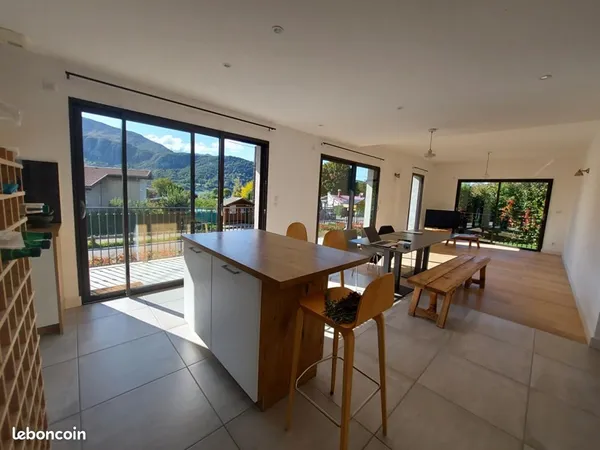 Appartement 4 pièces 122 m² 