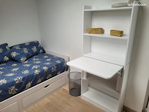 Chambre 1 pièce 14 m² 