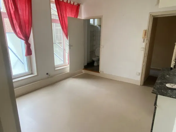 Studio au coeur du centre ville d'Amiens 