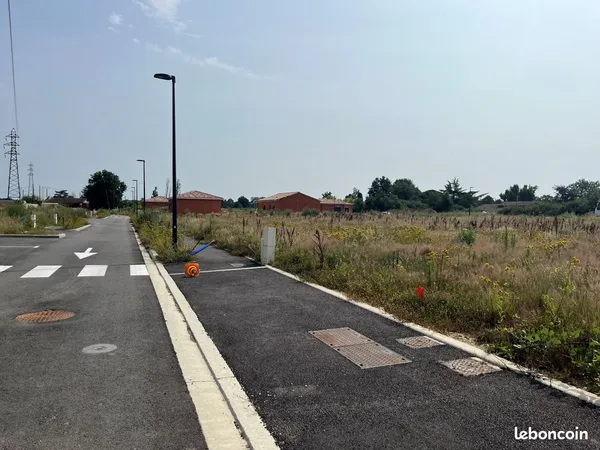 Terrain 650 m² Montauban 
