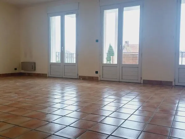 APPARTEMENT T3 