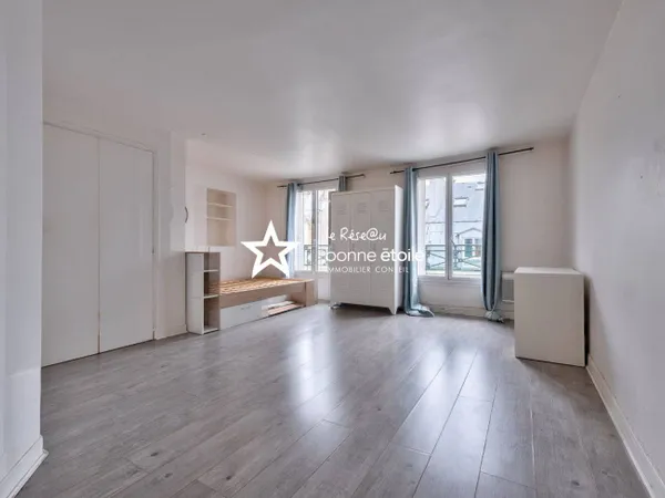 Appartement 1 pièce 30 m² 