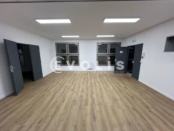 Bureaux - A LOUER - 91 m² non divisibles 