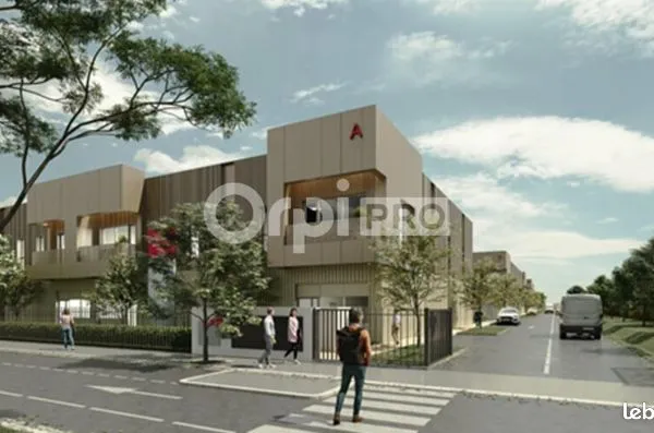 Local d'activité 360 m² 