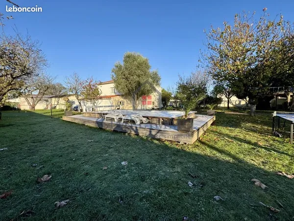 Maison 6 pièces 163 m² 