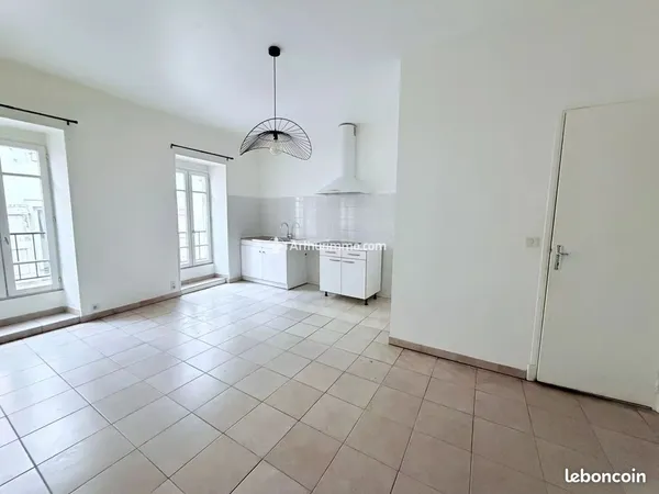 Appartement 1 pièce 46 m² 