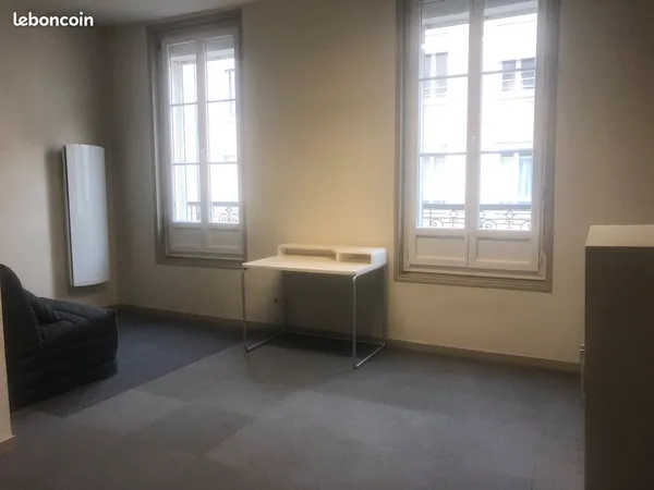 Studio 25m² rue Hoche à Angers 