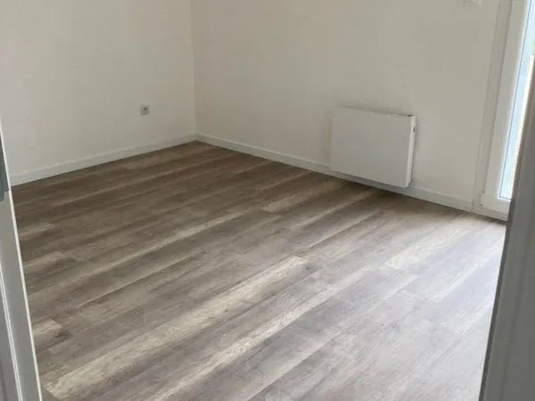 Maison de plein pied . P.M.R 