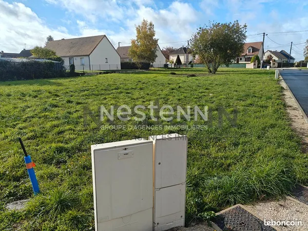 Terrain 606 m² FOSSE 